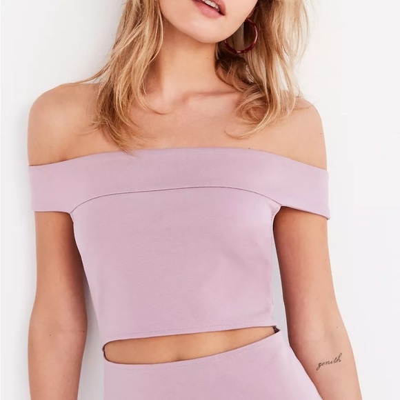 NWT UO Silence + Noise Off-The-Shoulder Slashed Ponte Mini Dress in Mauve Size S - Picture 3 of 16